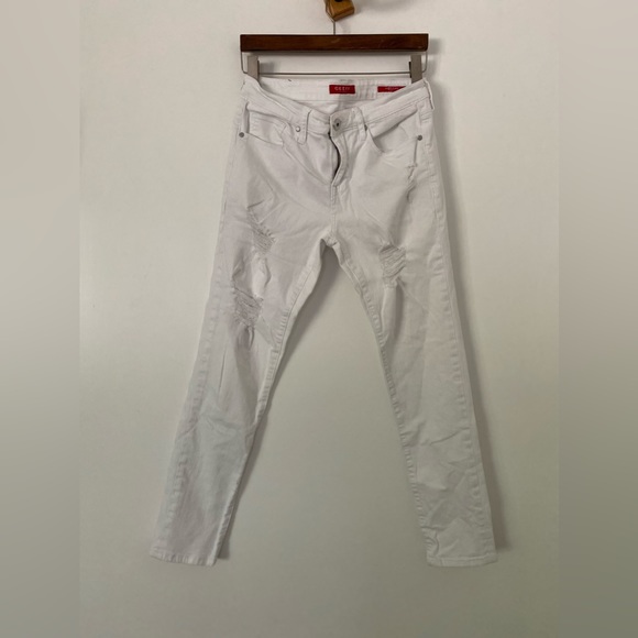 Men’s Guess Avalon Modern White Skinny Ripped Jeans - Picture 3 of 16